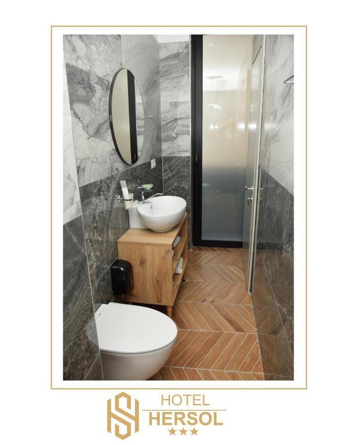 Hotel Hersol Durres Exterior photo